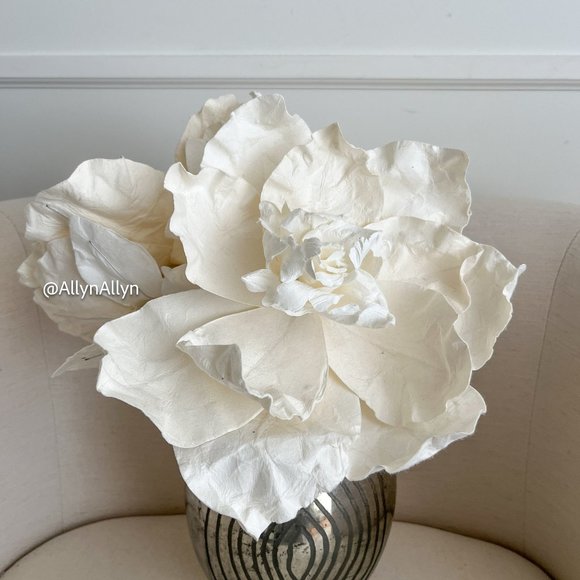 Anthropologie Other - 3 Anthropologie flowers - Oversized Wire Paper Flowers